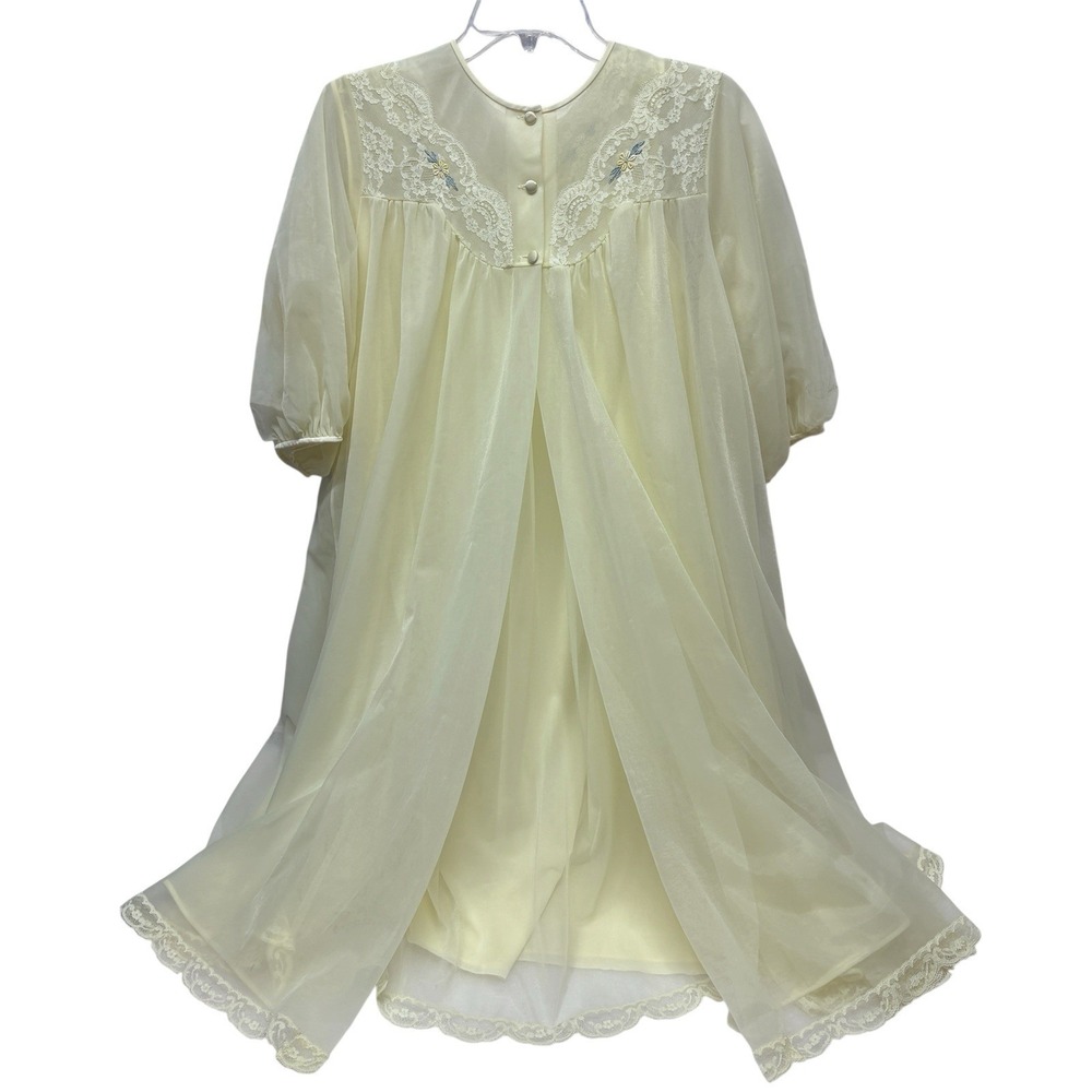 VTG Shadowline Bridal SILKY Peignoir Lace Trim Embroidered Nylon Robe Nightgown
